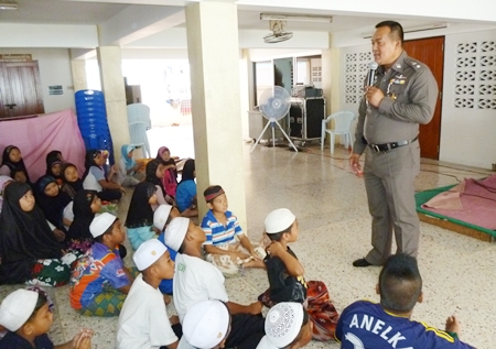 Banglamung Police Deputy Superintendent Lt. Col. Suphachat Piemmanas talks to the southern youngsters about Thai law.